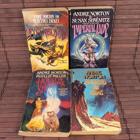 Lot Of 4 Andre Norton Vintage Fantasy Science Fiction PB Books - Picture 1 of 13